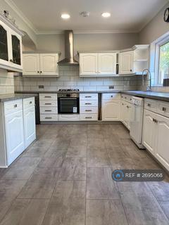 undefined, Warwick Road, Coulsdon, CR5
