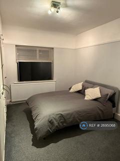 undefined, Warwick Road, Coulsdon, CR5