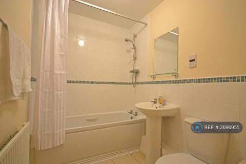 2 bedroom flat to rent, Hampden Gardens, Cambridge, CB1