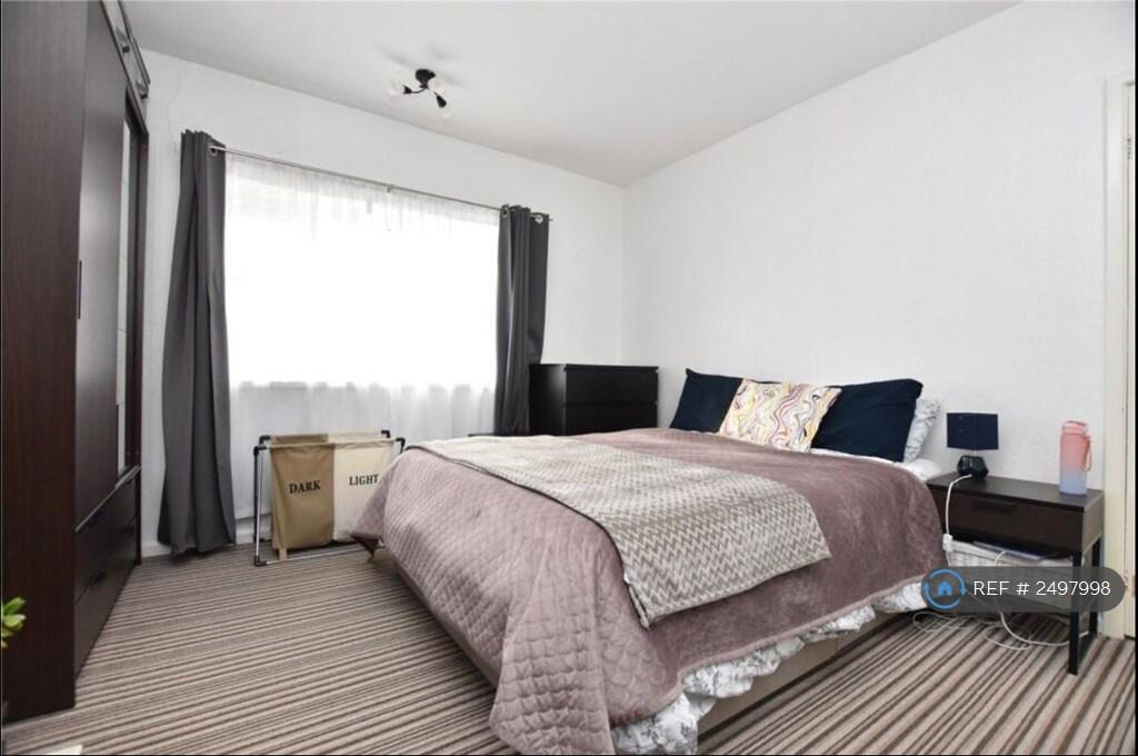 Bedroom 1 -1