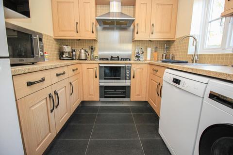 3 bedroom end of terrace house for sale, Barrow Down Gardens, Southampton SO19