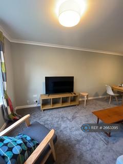 1 bedroom in a flat share to rent, St Clair Avenue, Edinburgh, EH6