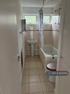 2 bedroom flat to rent, Glamis House, Warley, Brentwood, CM14