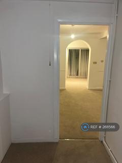 undefined, Coppetts Close, London, N12