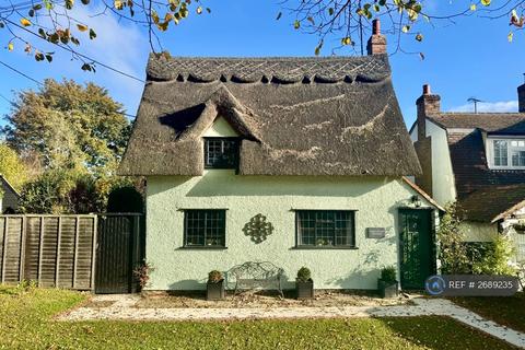 3 bedroom detached house to rent, Spains Hall Road, Braintree, CM7