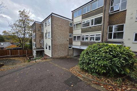 undefined, Richmond Court, Richmond Hill, Luton, Bedfordshire