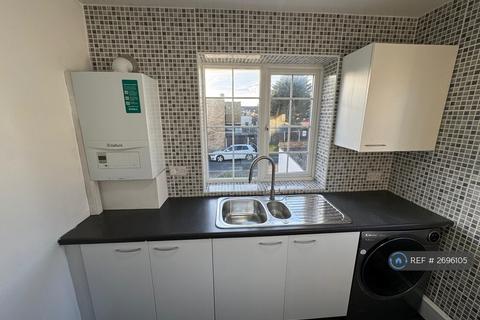 2 bedroom maisonette to rent, Mayplace Road West, Bexleyheath, DA7