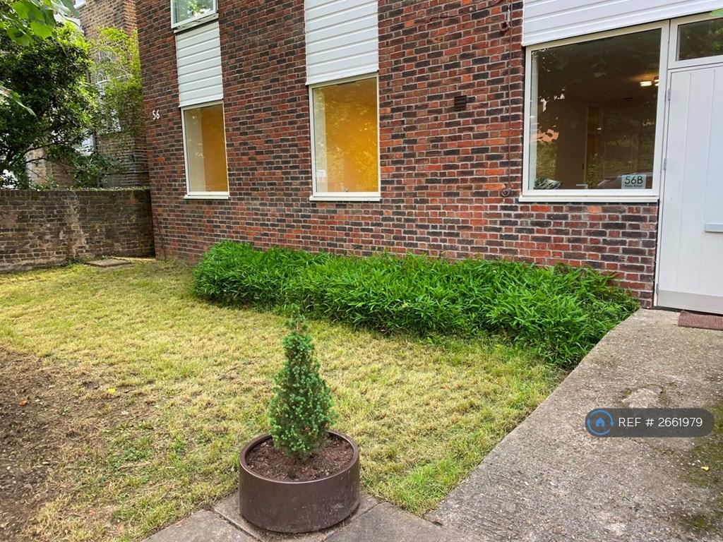 Garden - Street-Facing