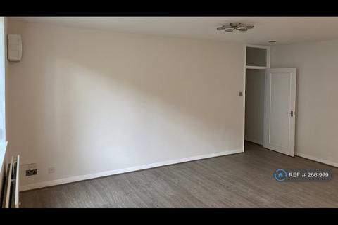 2 bedroom flat to rent, Priory Road, London, NW6