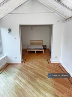 undefined, Plantation Close, Greenhithe, DA9