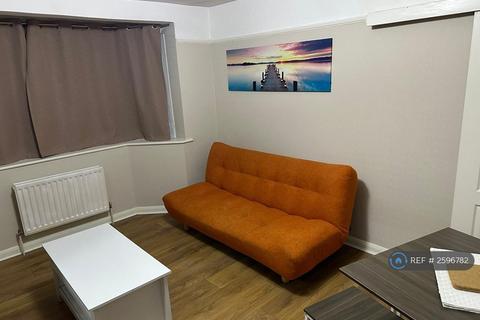 undefined, Fulham Close, Uxbridge, UB10