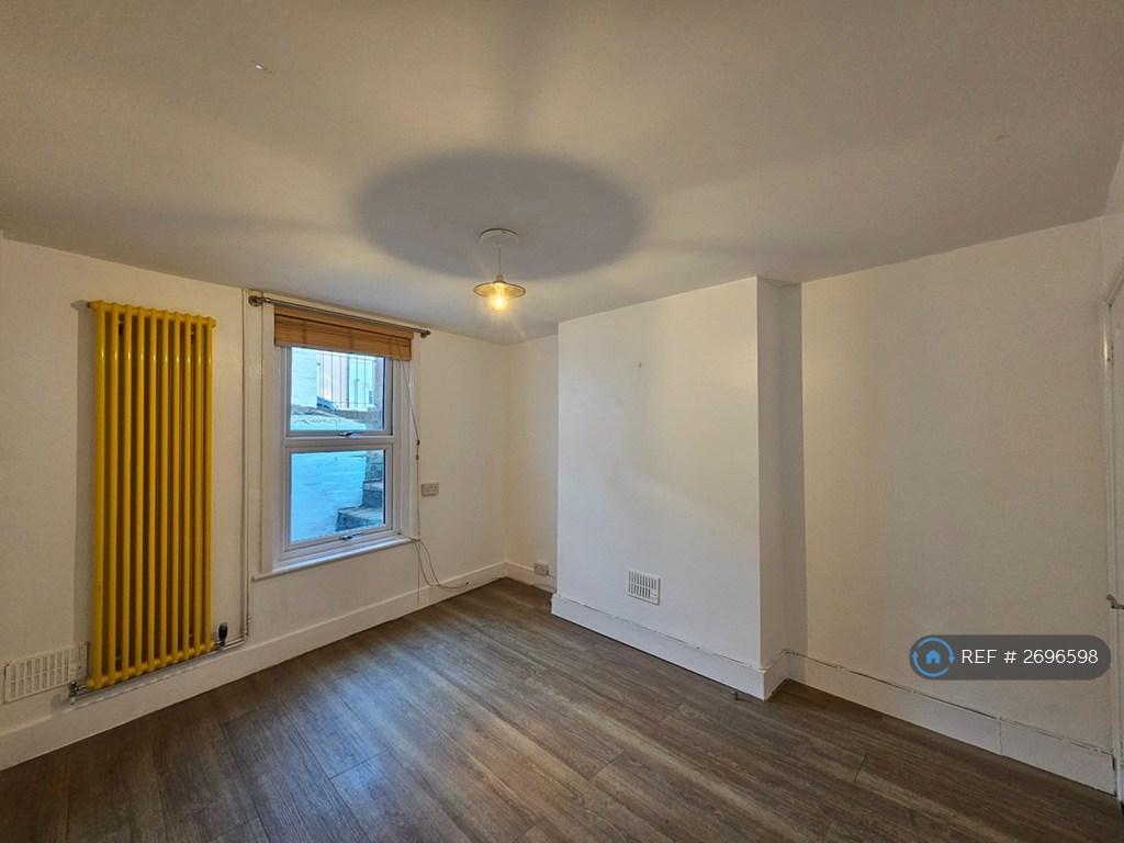 Bedroom 3 / Reception Room 2