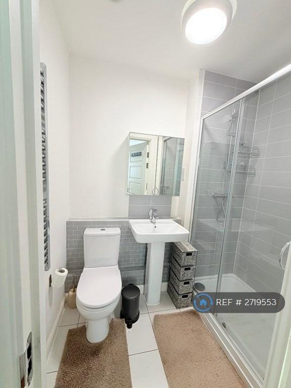 Ensuite Bath