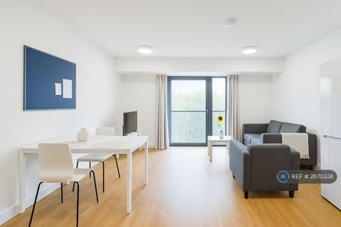 4 bedroom flat to rent, Queensland Place, Liverpool, L7