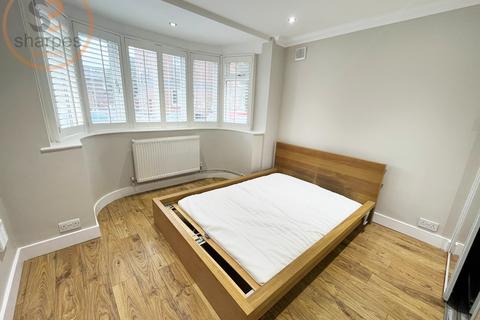 undefined, Kingsway Road, Cheam, London