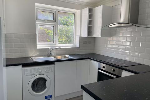 1 bedroom flat to rent, Springwood Crescent, Edgware, HA8