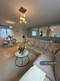 2 bedroom flat to rent, Kempley Close, Cheltenham, GL52