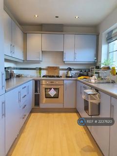 2 bedroom flat to rent, Kempley Close, Cheltenham, GL52