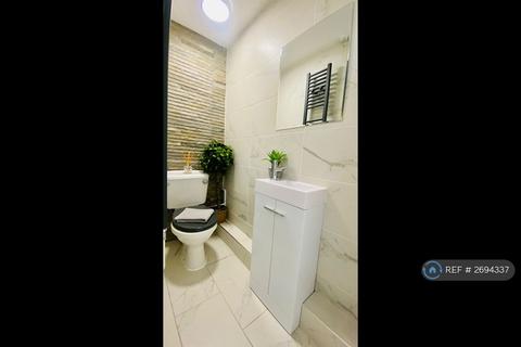 1 bedroom in a house share to rent, Wellbury Terrace, Hemel Hempstead, HP2