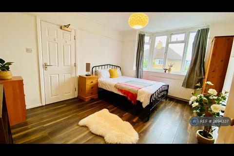 1 bedroom in a house share to rent, Wellbury Terrace, Hemel Hempstead, HP2