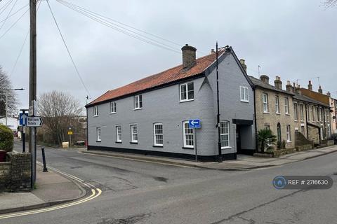 1 bedroom flat to rent, Station Road, Sudbury, CO10