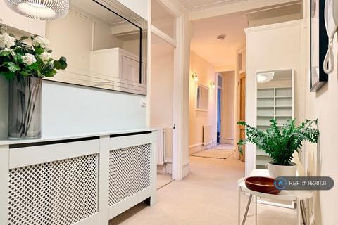 2 bedroom flat to rent, Kenilworth Court, London, SW15