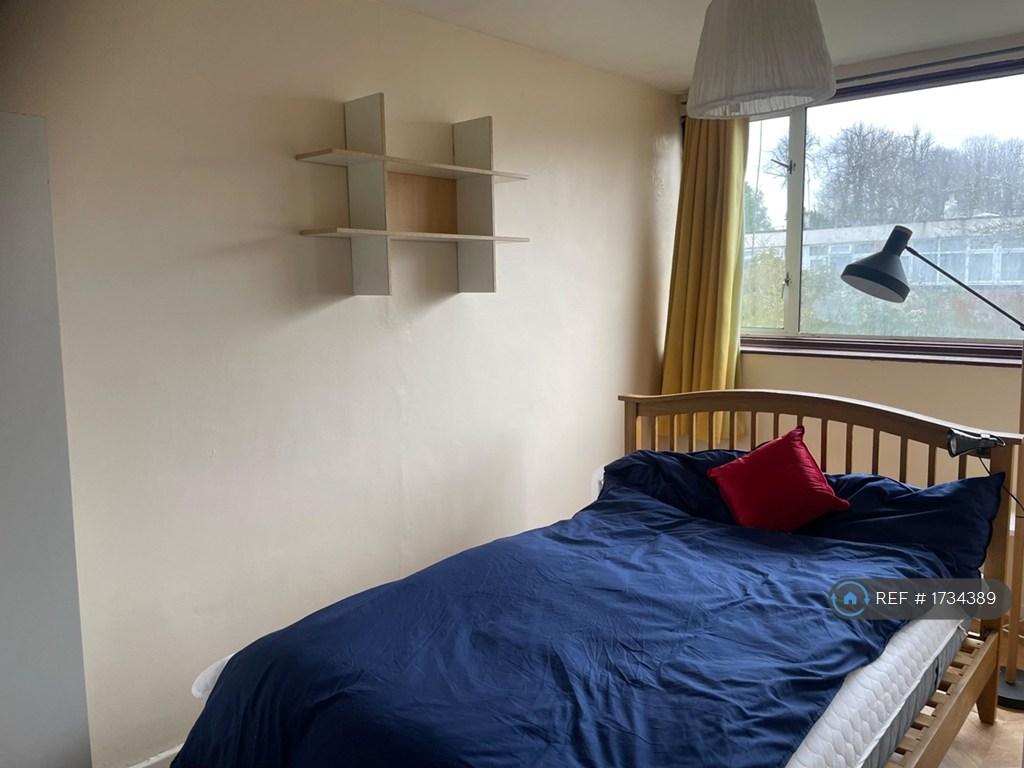 Rear Bed Double Bedroom Upstairs