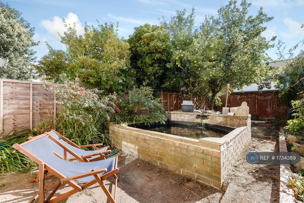 Southerly Facing Garden With Raised Pond