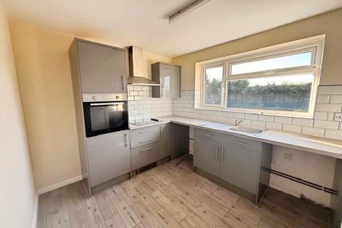 2 bedroom flat to rent, Highbridge, Loughborough LE12