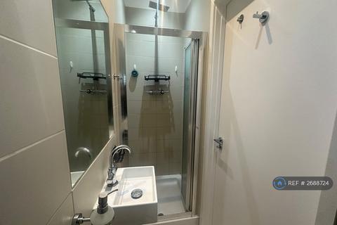 3 bedroom flat to rent, Boundary Road, London, NW8