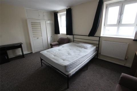 3 bedroom apartment to rent, Wyatt House, Frampton Street, London, NW8