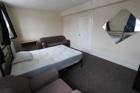 3 bedroom apartment to rent, Wyatt House, Frampton Street, London, NW8