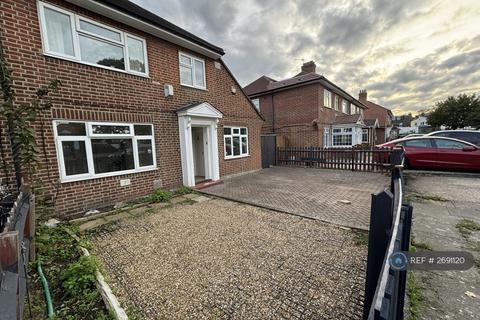 undefined, Great West Road, Hounslow, TW5