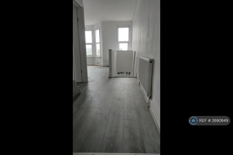 1 bedroom flat to rent, Ley Street, Ilford, IG1