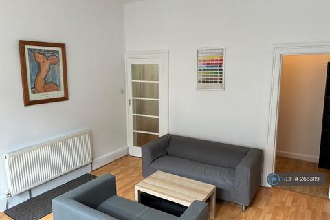2 bedroom flat to rent, Valleyfield Street, Edinburgh, EH3