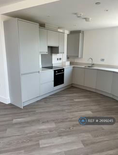 2 bedroom flat to rent, Edgewood Mews, London, N3