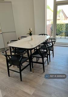 2 bedroom flat to rent, Edgewood Mews, London, N3