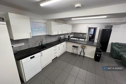 11 bedroom semi-detached house to rent, Talbot Road, Bournemouth, BH9
