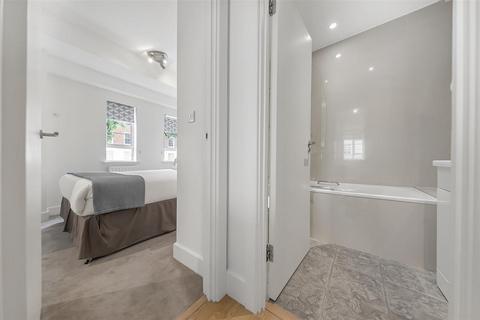 1 bedroom flat to rent, Nell Gwynn House, Sloane Avenue, SW3