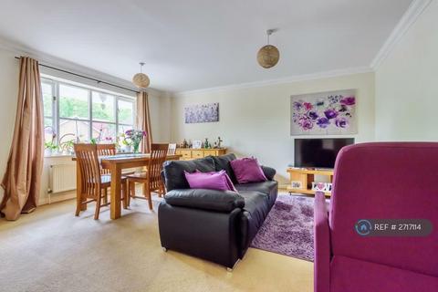 undefined, Two Rivers Way, Newbury, RG14