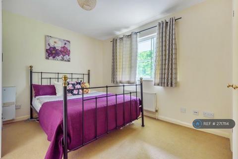 undefined, Two Rivers Way, Newbury, RG14