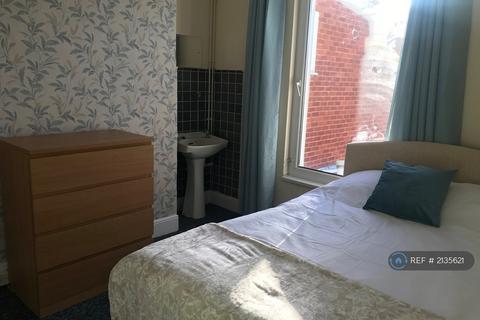 1 bedroom in a house share to rent, Blackboy Road, Exeter, EX4