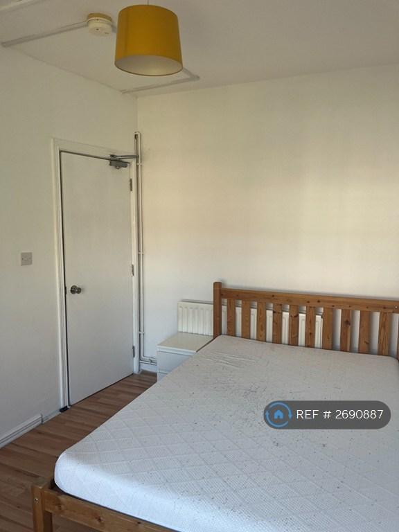 Room d