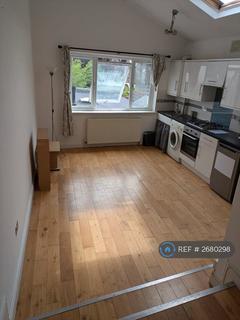 1 bedroom flat to rent, Stanley Road, Teddington, TW11