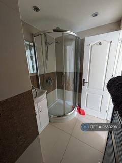undefined, Stanley Road, Teddington, TW11