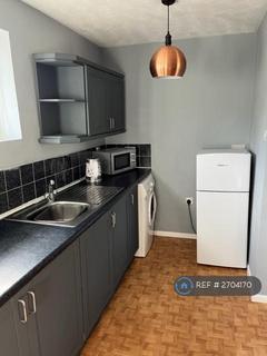 2 bedroom flat to rent, Lenton, Nottingham, NG7