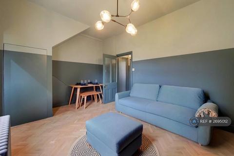 1 bedroom flat to rent, Upper Tulse Hill, London, SW2