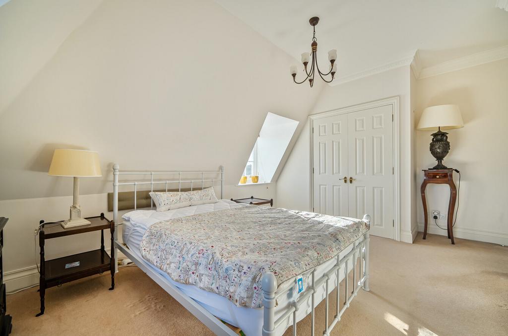 1386720-12-692ee4...