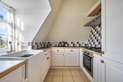 undefined, Portsmouth Road, Godalming GU8