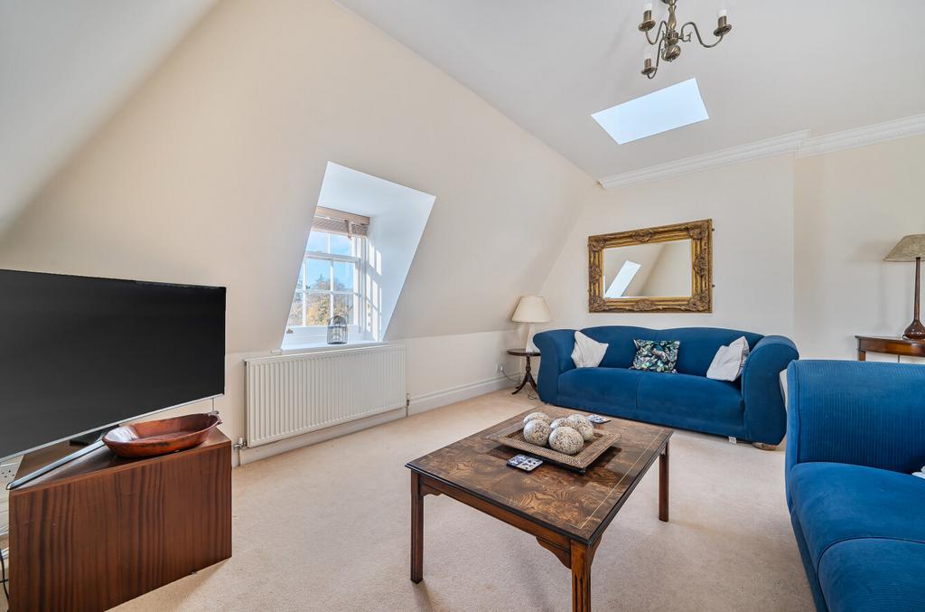 1386720-21-692ee5...